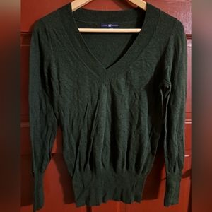 GAP dark green light sweater